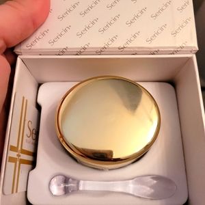 Sericin facial peeling gel